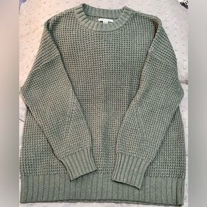 American Eagle Oversized Size S blue/green/gray beautiful color, EUC, looks new